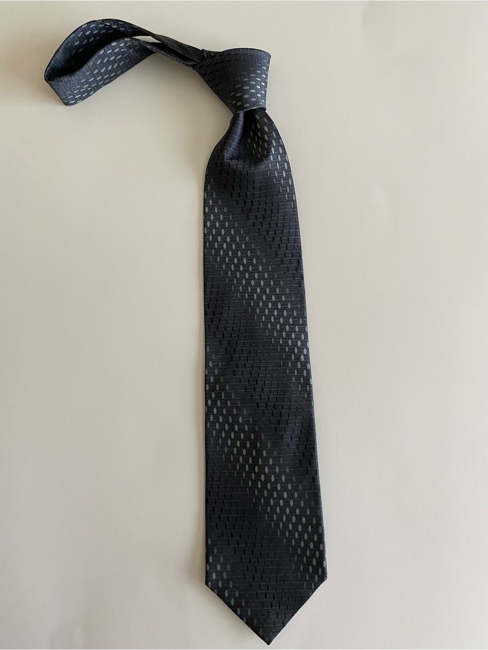 DKNY Gray and Silver Silk Tie